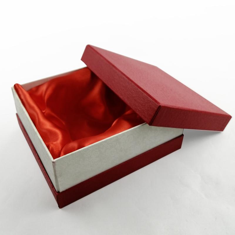 Red Silk Cloth Insert Lid and Base Box