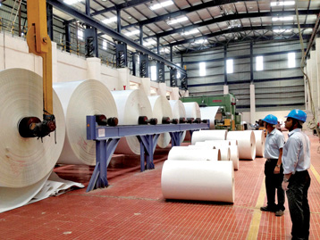 Der steigende Preis von Papier hat die Druckindustrie in Indien ernsthaft betroffen